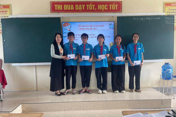 Thế hệ trẻ giỏi tiếng Anh – nền tảng cho nguồn nhân lực chất lượng cao Thế hệ trẻ giỏi tiếng Anh – nền tảng cho nguồn nhân lực chất lượng cao