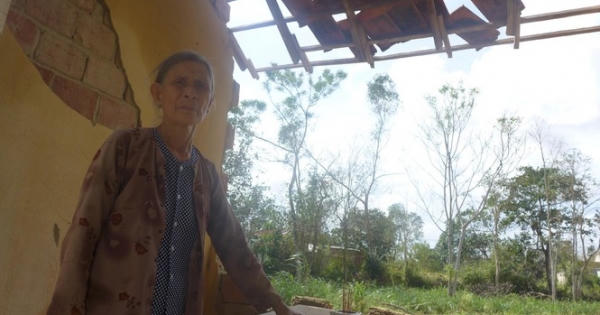 Sau hình ảnh cứu trợ đẹp là nỗi niềm