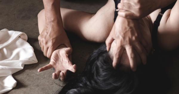 Bắc Giang: Giữa trưa lẻn vào nhà hiếp dâm người bị tâm thần