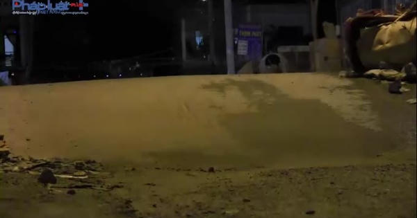 TP HCM: Dân khốn khổ vì đường nâng không đồng bộ