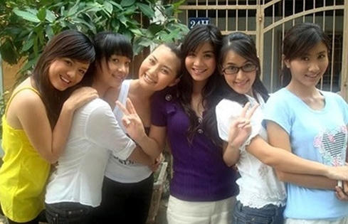 Lê Bê La thừa nhận bùng phát xích mích với Ngọc Lan từ phim "Cổng mặt trời" Lê Bê La thừa nhận bùng phát xích mích với Ngọc Lan từ phim "Cổng mặt trời"