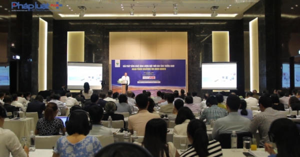 Năng lượng mặt trời cho tăng trưởng xanh: Cơ hội và thách thức cho doanh nghiệp Việt