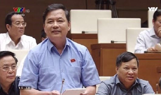 Tiếng cười chốn nghị trường