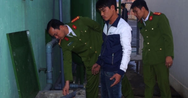 Công ty TNHH JY Plastic dùng bơm chìm xả thải chưa qua xử lý ra môi trường