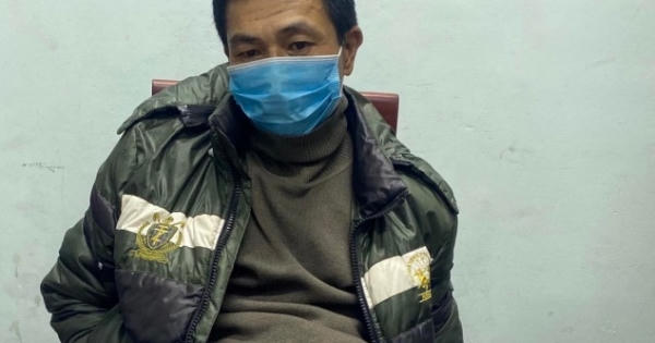 Giấu ma túy vào hậu môn vẫn bị bắt