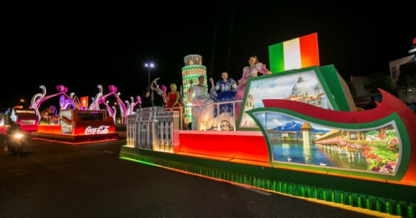 Đà Nẵng sôi động mùa pháo hoa