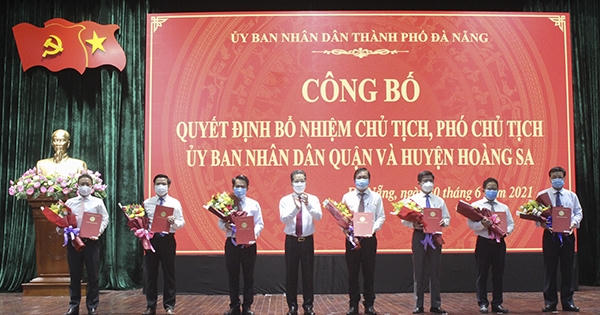 Công bố Quyết định bổ nhiệm Chủ tịch, Phó Chủ tịch UBND các quận và huyện đảo Hoàng Sa