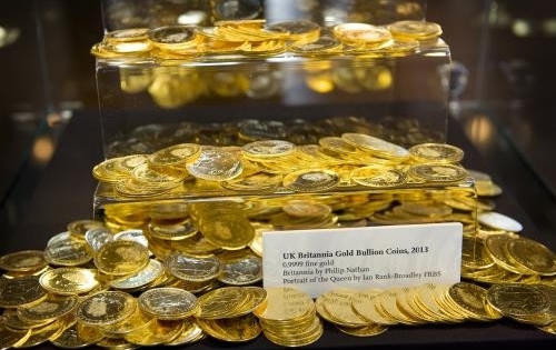 Giá vàng tăng, giá bảng Anh giảm do tác động từ Brexit