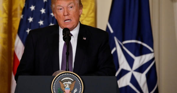 Ông Trump lên tiếng về vụ phóng tên lửa của Triều Tiên