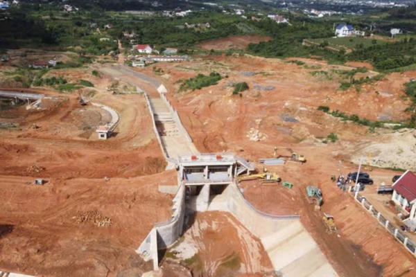 Lâm Đồng: Xin ý kiến chuyên gia để “giải cứu” hồ chứa nước Đông Thanh gần 500 tỉ đồng