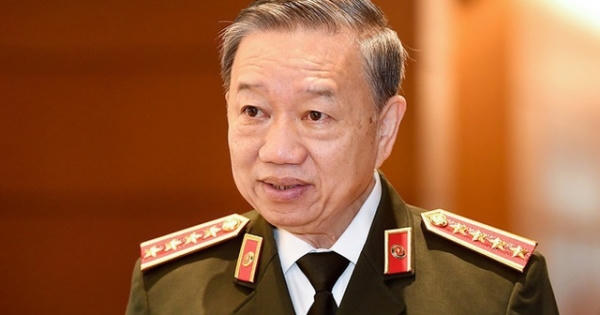 Bộ trưởng Công an: Triệt phá băng nhóm tội phạm có “vỏ bọc” doanh nghiệp Bộ trưởng Công an: Triệt phá băng nhóm tội phạm có “vỏ bọc” doanh nghiệp