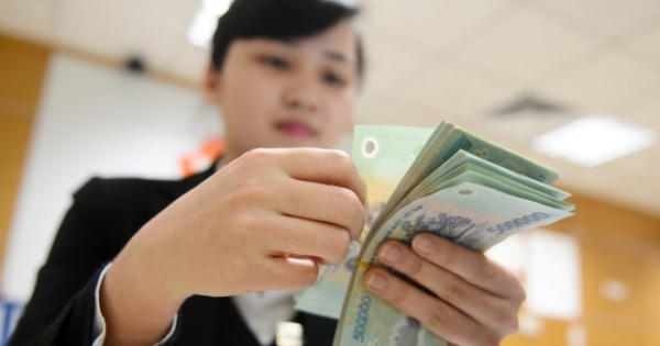 Tin kinh tế 7AM: Thủ tướng "chốt" nguồn tài chính cải cách tiền lương năm 2021