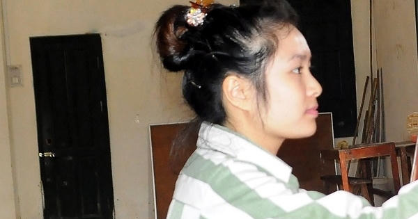 Kiều nữ ôm mộng 'hoàng tử bạch mã' trong trại giam