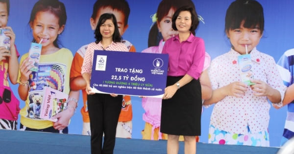 80.000 ly sữa được trao cho trẻ em nghèo tại Ninh Bình 80.000 ly sữa được trao cho trẻ em nghèo tại Ninh Bình