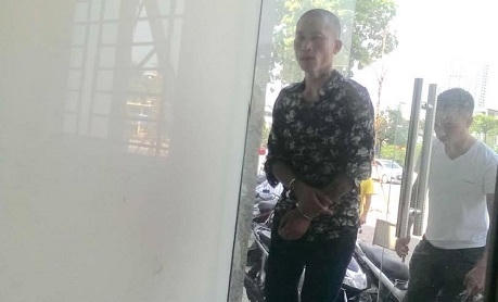 Đối tượng hành hung CSGT Hà Nội nghi nhiễm HIV