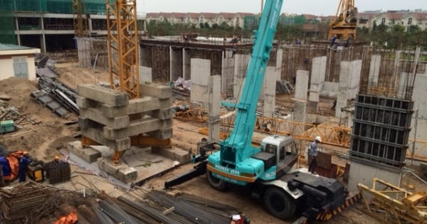 Địa ốc 24h: "Cắt ngọn" dự án Tân Bình Apartment, đình chỉ thi công chung cư Golden West Lê Văn Thiêm