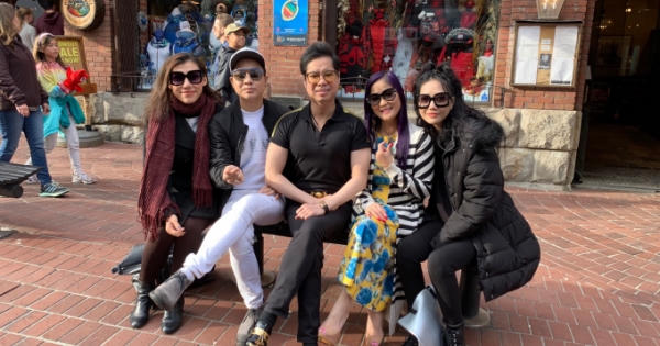 Danh ca Ngọc Sơn khiến khán giả Canada “choáng” với sức khỏe phi thường