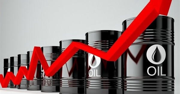 Sau 'thảm hoạ' dưới 0 đồng, giá dầu thô vọt tăng trở lại ​