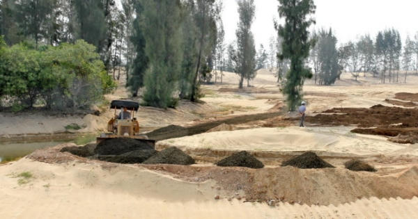 Đốn 100ha rừng phòng hộ làm sân golf đón thi hoa hậu