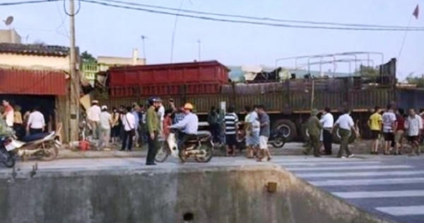 Thanh Hóa: Đang nấu ăn ở trong nhà thì tử vong vì bị ô tô đâm