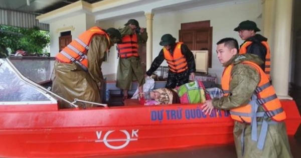 Quân đội huy động hơn 250.000 người, gần 2.500 phương tiện ứng phó bão 'kép'