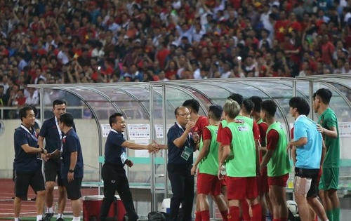 Thông tin mới nhất về hợp đồng của HLV Park Hang Seo với đội tuyển Việt Nam Thông tin mới nhất về hợp đồng của HLV Park Hang Seo với đội tuyển Việt Nam