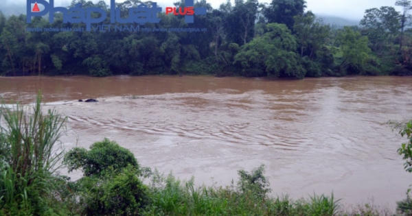 Bí thư thôn cùng con trai mất tích khi đánh cá trên sông Lô: Đã tìm thấy thi thể nạn nhân