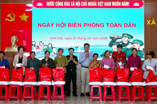 Ấm áp Ngày hội Biên phòng toàn dân nơi biên giới biển Vĩnh Hải