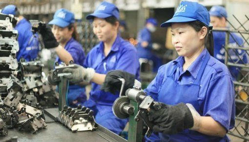 Ép nhân viên đi làm ngày lễ 30/4-1/5, phạt đến 50 triệu đồng Ép nhân viên đi làm ngày lễ 30/4-1/5, phạt đến 50 triệu đồng