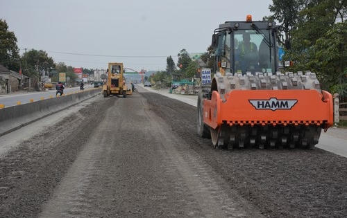 Định mức dự toán công tác thi công lớp tái sinh nguội bê tông nhựa tại chỗ