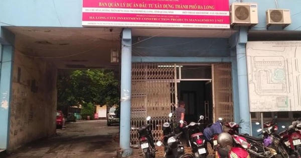 Vụ “phong tỏa” hồ sơ dự thầu tại Hạ Long: Hàng trăm gói thầu ở TP Hạ Long chưa công khai kết quả Vụ “phong tỏa” hồ sơ dự thầu tại Hạ Long: Hàng trăm gói thầu ở TP Hạ Long chưa công khai kết quả