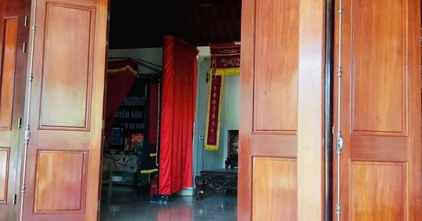 Hàng chục hộ dân bỗng dưng 'thoát nghèo' sau khi nhận tiền hỗ trợ COVID-19
