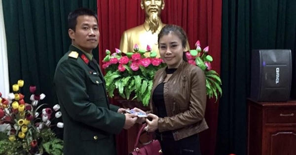 Trung úy trinh sát quân đội quật ngã 2 tên cướp giao cơ quan công an