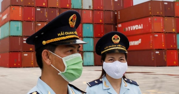 Báo Nhật: Việt Nam sẽ là nền kinh tế tăng trưởng duy nhất của ASEAN trong đại dịch Covid-19 Báo Nhật: Việt Nam sẽ là nền kinh tế tăng trưởng duy nhất của ASEAN trong đại dịch Covid-19