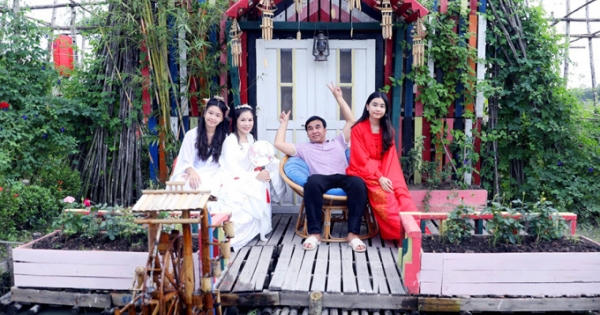 Diện đồ cổ trang, con gái MC Quyền Linh đẹp như "tiên nữ"