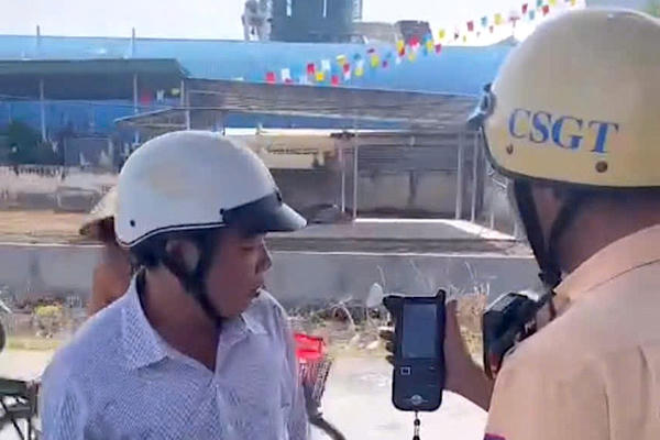 Đồng Tháp xử phạt hơn 1.500 trường hợp vi phạm ATGT trong 4 ngày nghỉ Tết Dương lịch