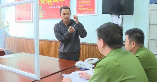 Đâm bạn nhậu tử vong rồi đến Cơ quan Công an đầu thú