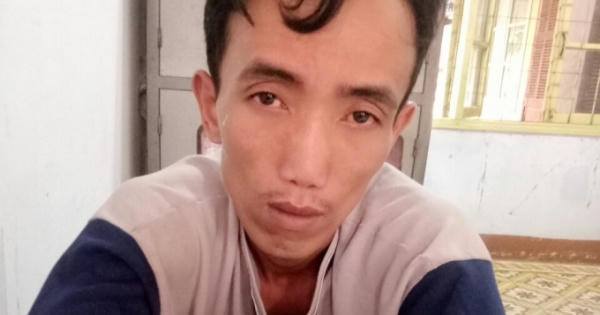 Quảng Ngãi: "Ngáo đá" nam thanh niên thoát y, cố thủ trên mái nhà suốt 5 giờ