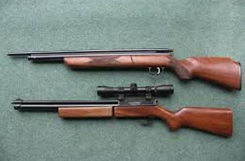 Súng bất ngờ cướp cò, người đàn ông tử vong