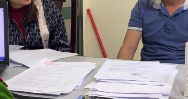 Nghệ An: Đột kích bắt quả tang số lượng lớn hoá mỹ phẩm có dấu hiệu làm giả của Công ty Thảo dược An Khánh Tâm Nghệ An: Đột kích bắt quả tang số lượng lớn hoá mỹ phẩm có dấu hiệu làm giả của Công ty Thảo dược An Khánh Tâm