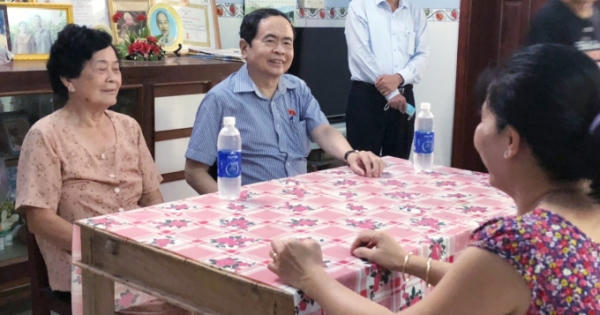 Phó Chủ tịch Thường trực Quốc hội Trần Thanh Mẫn thăm gia đình chính sách tại Hậu Giang Phó Chủ tịch Thường trực Quốc hội Trần Thanh Mẫn thăm gia đình chính sách tại Hậu Giang