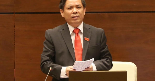 "Chỉ định thầu": Cụm từ làm nóng phiên chất vấn Bộ trưởng GTVT "Chỉ định thầu": Cụm từ làm nóng phiên chất vấn Bộ trưởng GTVT
