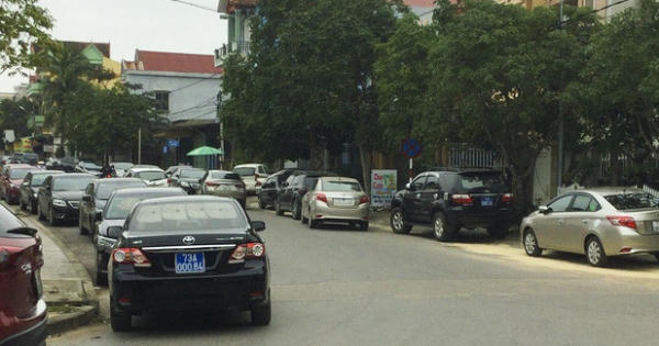 Vụ nhiều xe biển xanh tung tăng đi đám cưới ở Quảng Bình: Tỉnh ủy yêu cầu chấn chỉnh quản lý xe công