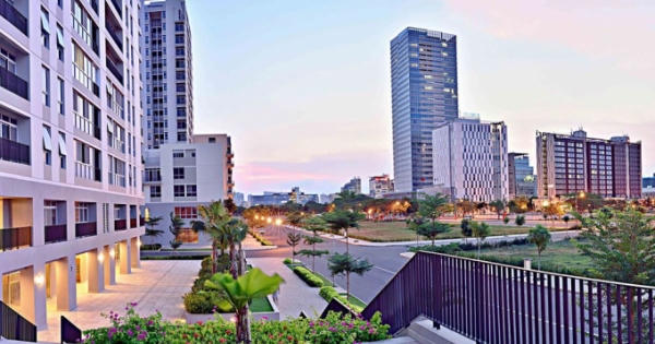 Doanh nghiệp địa ốc trong cuộc đua mở rộng thị trường