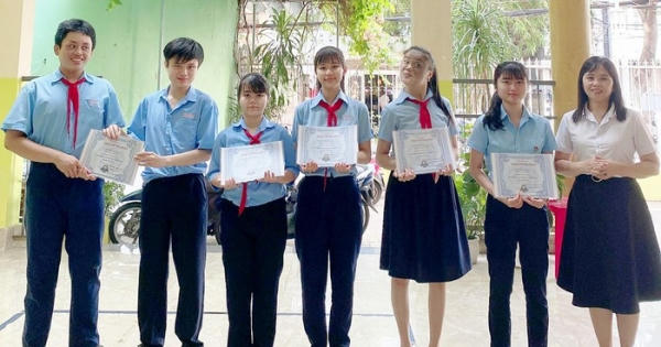 Hạnh phúc của 'người mẹ' ươm mầm những 'vầng trăng khuyết'