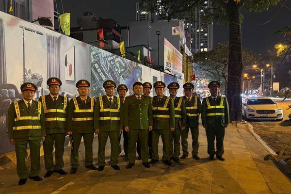 Công an Hà Nội giữ vững ANTT xuyên Tết: Không có “điểm dừng”, không để phát sinh “điểm nóng”