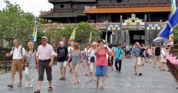 Du lịch Việt Nam cán đích sớm mục tiêu đón du khách quốc tế Du lịch Việt Nam cán đích sớm mục tiêu đón du khách quốc tế