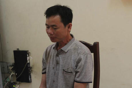 Nghệ An: Đi lấy thuốc cai nghiện cho con, tiện thể bán 1 bánh heroin