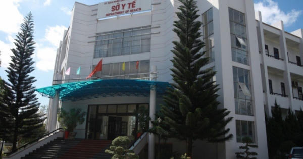 Mắc nhiều sai phạm Giám đốc Sở Y tế Đắk Nông chỉ bị kiểm điểm rút kinh nghiệm