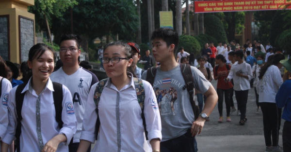 Có 34 thí sinh vi phạm quy chế trong ngày thi đầu tiên Có 34 thí sinh vi phạm quy chế trong ngày thi đầu tiên